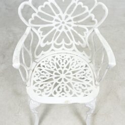 Beka Casting Ltd. aliumininių lauko valgomojo stalo ir 4 vnt. krėslų komplektas