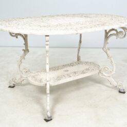 Beka Casting Ltd. aliumininių lauko valgomojo stalo ir 4 vnt. krėslų komplektas