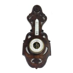 Sieninis termometras ir barometras mediniame drožinėtame rėme 5x18x45,5 cm