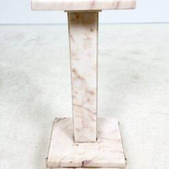 Šviesaus marmuro kolona 27,5×27,5×60,5 cm