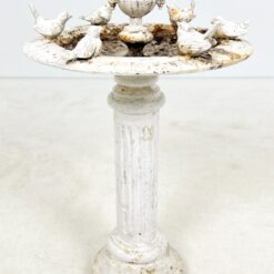 Ketaus paukščių girdykla su paukščių figūrėlėmis 47x47x80 cm