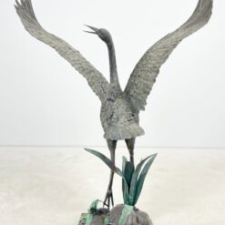 Bronzinė gervės statula 57x91x127 cm