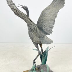 Bronzinė gervės statula 57x91x127 cm