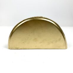 Sieninė pakabinama aukso spalvos gipso konsolytė 13,5x25x13,5 cm