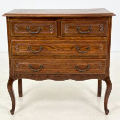 Ąžuolinė keturių stalčių komoda 41x80x79 cm