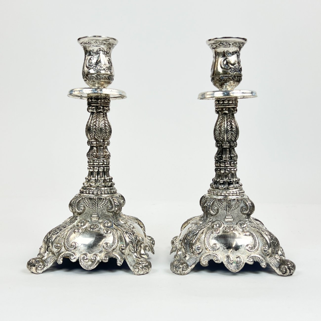 DR0073-zvakides-0 Metalinės žvakidės 2 vnt. komplektas 13x13x24 cm