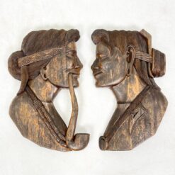 Sieniniai pakabinami mediniai bareljefai - biustai 2 vnt. kompl. 10x55x73 cm