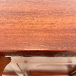 Riešutmedžio pastatomos lentynos ir baro 2 vnt. komplektas