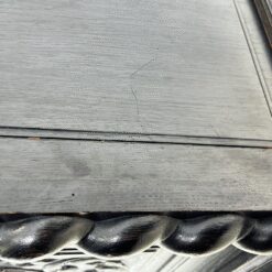 Liudviko XIII laikotarpio stiliaus ąžuolinis bufetas su apšvietimu 47x110x170 cm