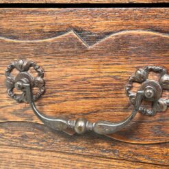 Ąžuolinė trijų stalčių komoda 53x105x81 cm