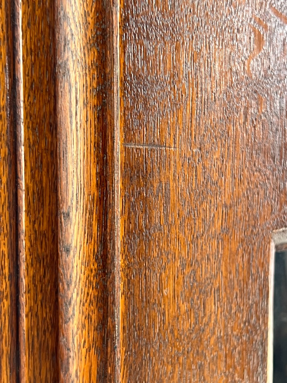 DR0085-spintos-16 Ąžuolinė vienų durų rūbų spinta su stiklu 58x95x191 cm