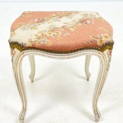 Provanso stiliaus pufas su austu gobelenu 39x39x37 cm