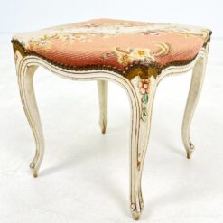 Provanso stiliaus pufas su austu gobelenu 39x39x37 cm