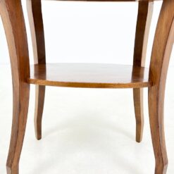 Riešutmedžio spintelės gobeleno ir stiklo stalviršiais 2 vnt. kompl. 40x53x59,5 cm