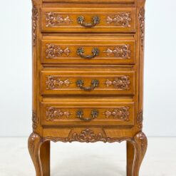 Ąžuolinė keturių stalčių komoda 36x60x101 cm