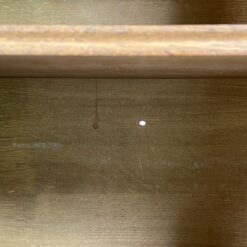 Ąžuolinis bufetas su žalio stiklo durimis 39,5x109x139,5 cm