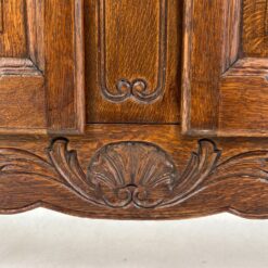 Ąžuolinis bufetas su žalio stiklo durimis 39,5x109x139,5 cm