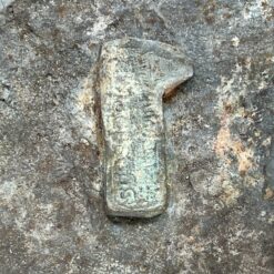 Bronzinė berniuko su aitvaru ir šuniu statula 75x125x142,5 cm