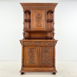 Ąžuolinis drožinėtas dviejų dalių bufetas 59,5×118,5×224,5 cm