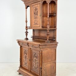 Ąžuolinis drožinėtas dviejų dalių bufetas 59,5×118,5×224,5 cm