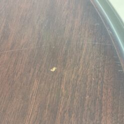 Išskleidžiamas raudonmedžio valgomojo stalas 100×179(+45)x77 cm