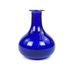 Mėlynos spalvos stiklo vaza 13x13x16 cm