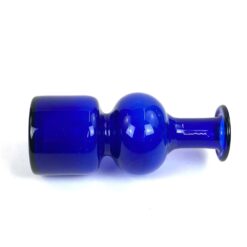 Mėlynos spalvos stiklo vaza 7x7x17 cm