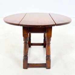 Ąžuolinis staliukas nuleidžiamais šonais 50×31(+2×19)x49 cm