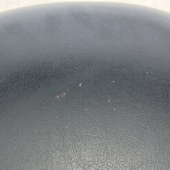 Mid Century stiliaus metalinio rėmo krėslas su eko oda 54x60x74 cm, 44 cm