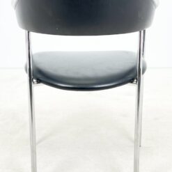 Mid Century stiliaus metalinio rėmo krėslas su eko oda 54x60x74 cm, 44 cm