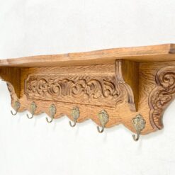 Ąžuolinė sieninė kabykla su šešiais žalvario kabliukais 18,5x100x26,5 cm