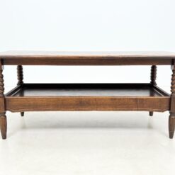 Stačiakampio formos ąžuolinis žurnalinis staliukas 59×129,5×56 cm