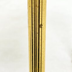 Žalvarinis staliukas veidrodiniu stalviršiumi 43x57x48,5 cm