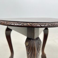 Ąžuolinis Chippendale stiliaus staliukas 42,5×44,5×41,5 cm