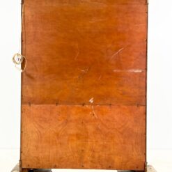 Ampyro stiliaus raudonmedžio bufetas su apšvietimu 42,5x106x155 cm