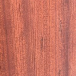 Ampyro stiliaus raudonmedžio bufetas su apšvietimu 42,5x106x155 cm