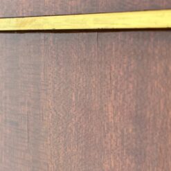 Ampyro stiliaus raudonmedžio bufetas su apšvietimu 42,5x106x155 cm