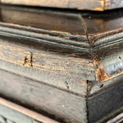 Ąžuolinis drožinėtas XIX a. pradžios bufetas 73x176x203 cm