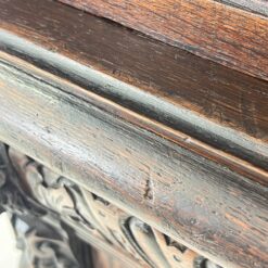 Ąžuolinis drožinėtas XIX a. pr. bufetas su vitražinėmis durelėmis 55x91x195 cm