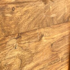 Mango medžio keturių stalčių TV komoda įvažiuojamomis durelėmis 60x104x136 cm