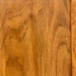 Mango medžio keturių stalčių TV komoda įvažiuojamomis durelėmis 60x104x136 cm