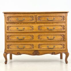 Ąžuolinė penkių stalčių komoda 44,5x111,5x88 cm