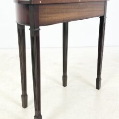 Angliško stiliaus raudonmedžio konsolė su stalčiumi 36,5x82x76 cm