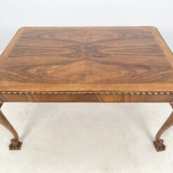 Chippendale stiliaus riešutmedžio valgomojo stalas 105x150x78 cm