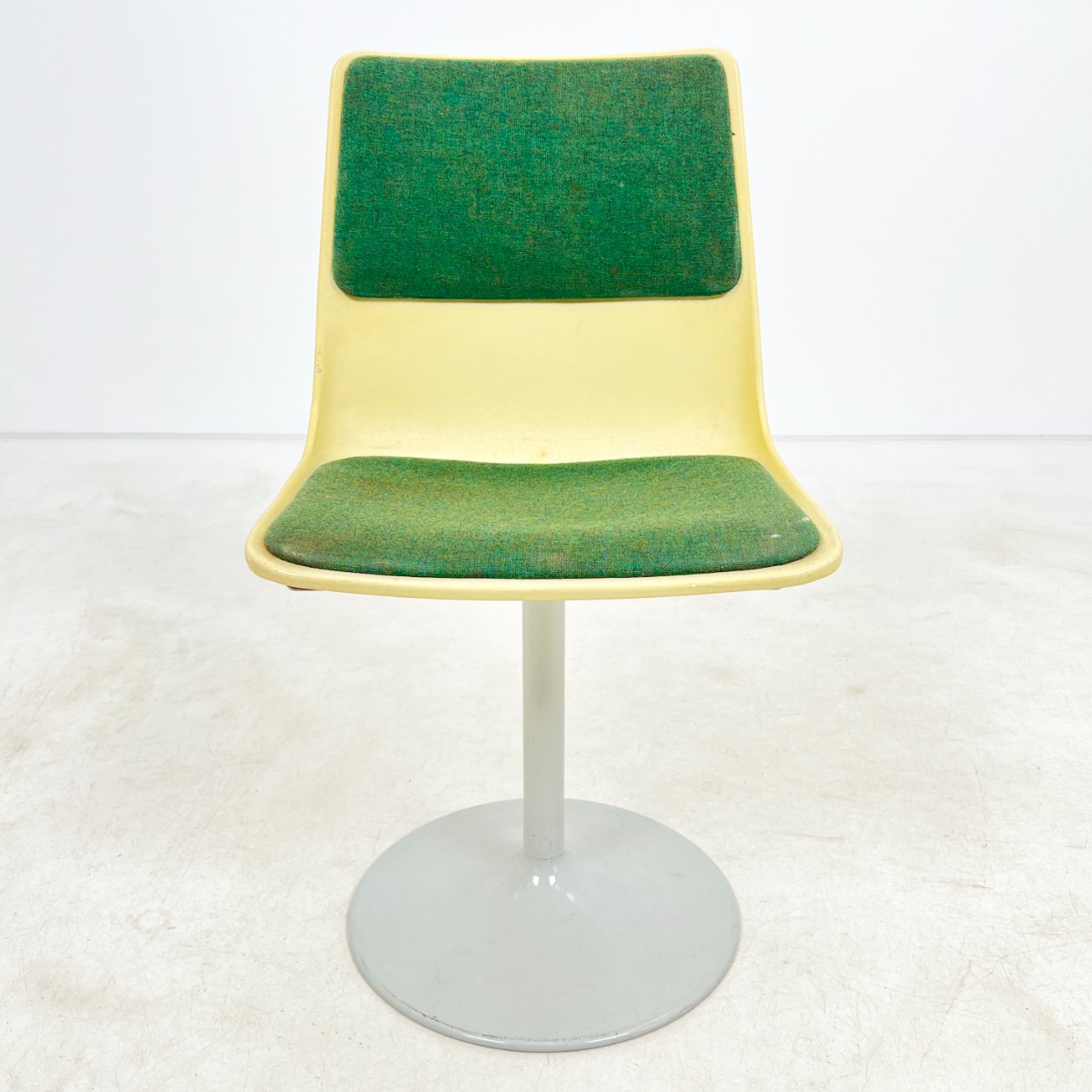 DR0167-kedes-0 Mid Century vokiška “Wesifa” kėdė 48x45x80 cm, 46 cm