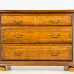 Ąžuolinė trijų stalčių komoda 48x107x85 cm