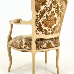 Provanso stiliaus medinis krėslas su augalų motyvų gobelenu 60x60x88 cm, 45 cm