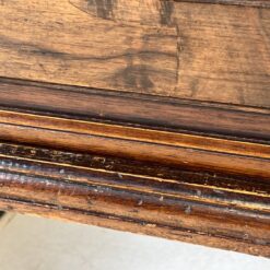 Aukšta riešutmedžio septynių stalčių komoda 40x78x134,5 cm