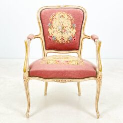 Provanso stiliaus medinis krėslas su augalų motyvų gobelenu 61x58x87 cm, 46 cm