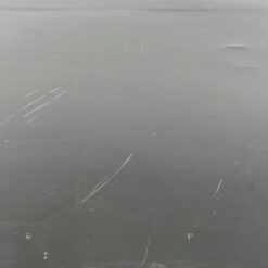 Rytietiška juodos spalvos dviejų durų ir penkių stalčių komoda 43x53x135,5 cm